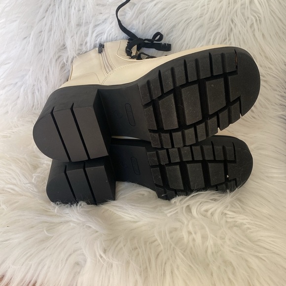 Nine West Juna 3 Women's Combat Boots Size 8M  Color Ivory - Picture 8 of 8